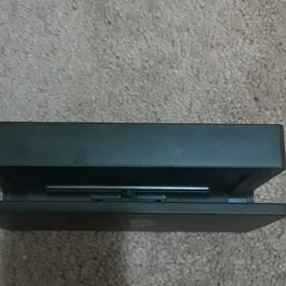 Nintendo switch dock - Picture 2 of 2